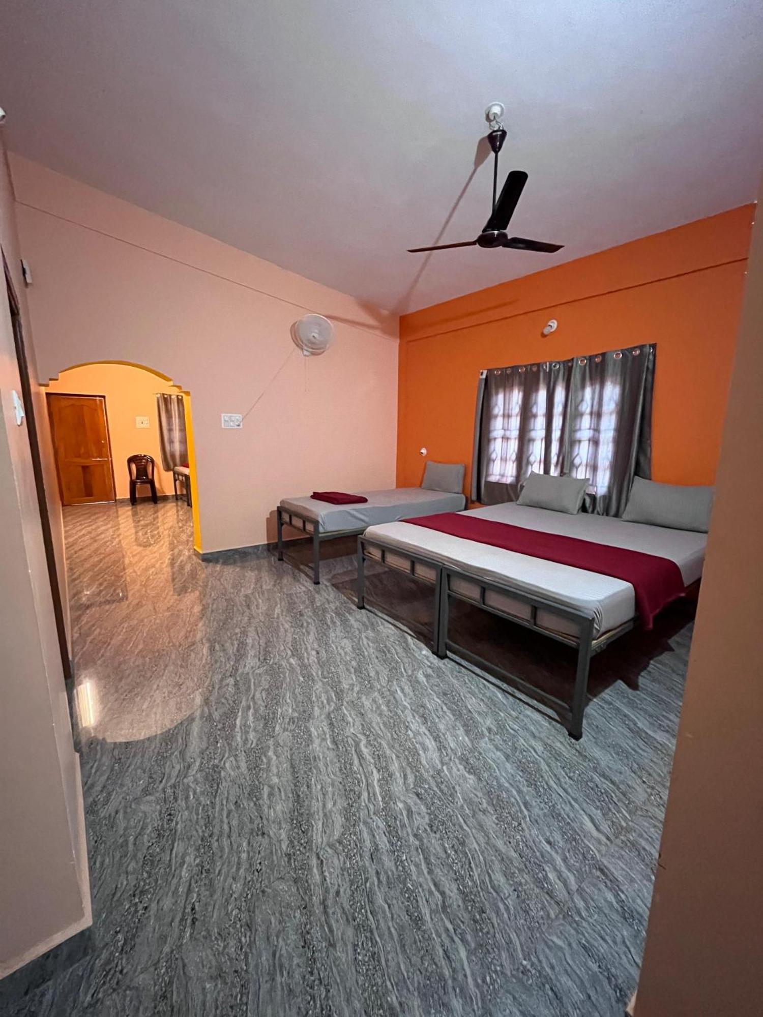 Hostelvk Gokarna โกการ์นา ภายนอก รูปภาพ